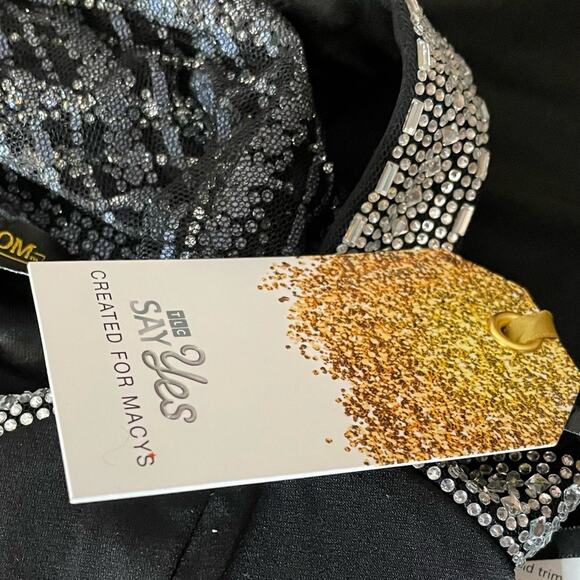 SAY YES Juniors' Beaded Sweetheart-Neck Racerback Gown Sz 5/6 - Picture 9 of 11